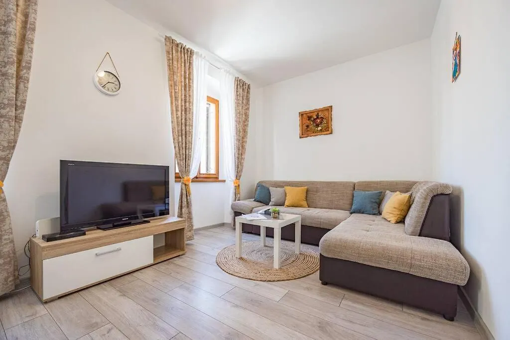 Apartment Pula City A&A